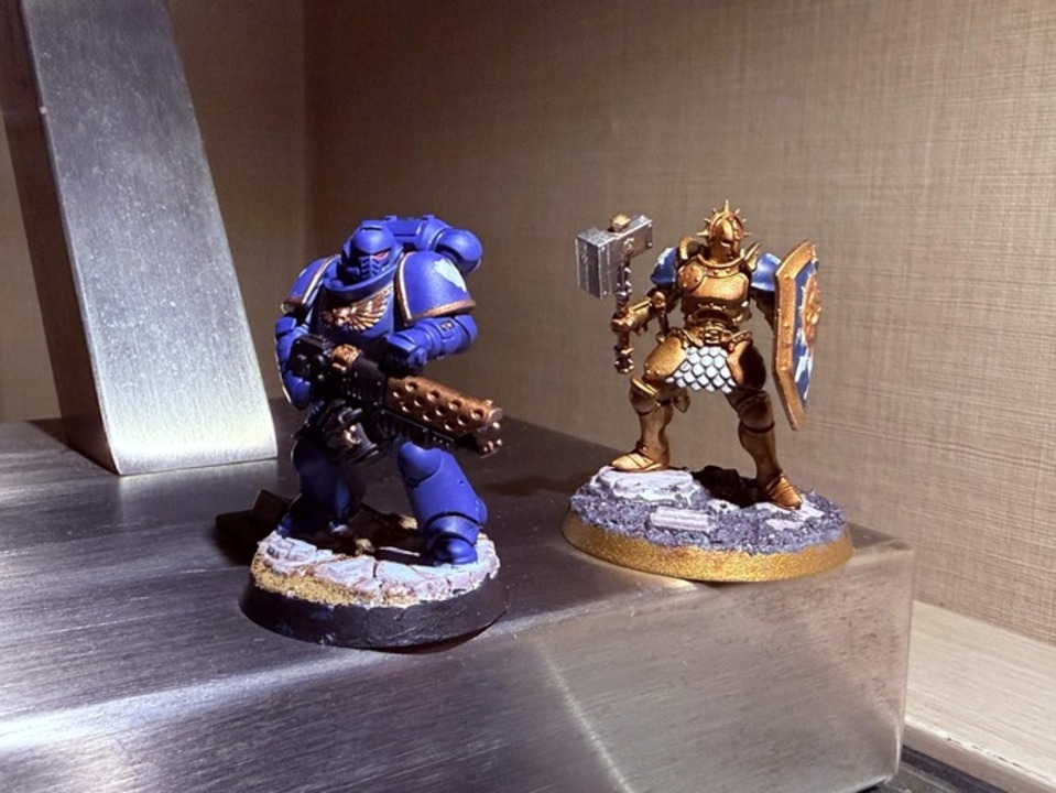 Two painted warhammer miniatures